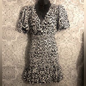 Puff sleeve black & white mini dress by SCOOP